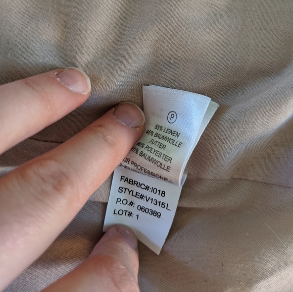 Marina Luna Linen Blazer - Picture 6 of 8